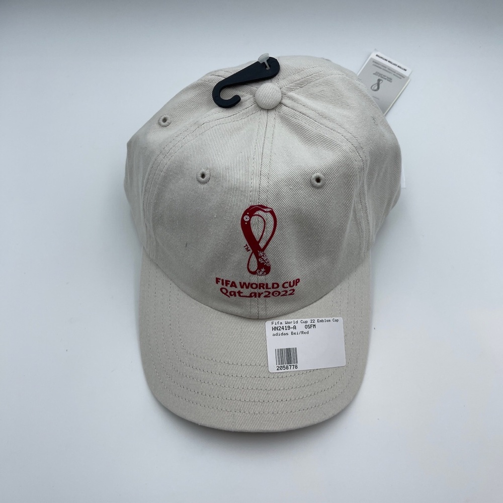 BNWT NEW RARE FIFA World Cup Qatar 2022 adidas Strapback Hat Cap